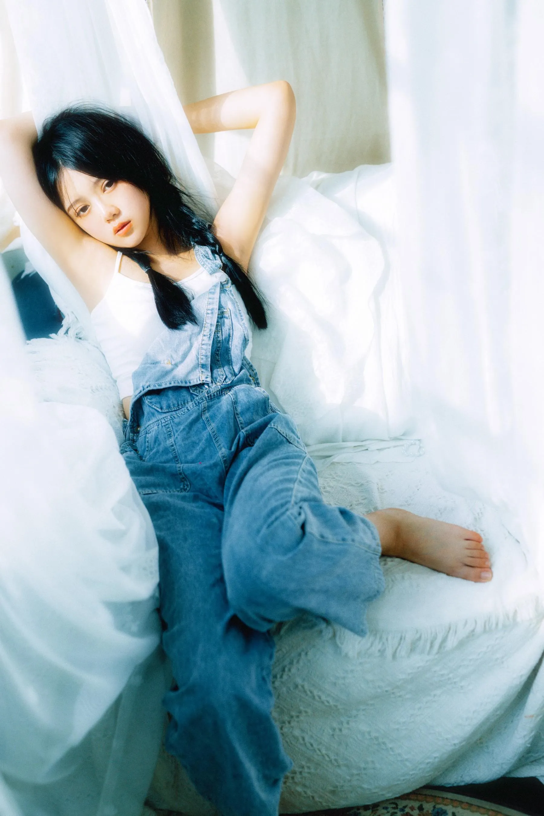 [YITUYU艺图语]2021.12.18 蓝与白 玮玮 [28P]插图2
